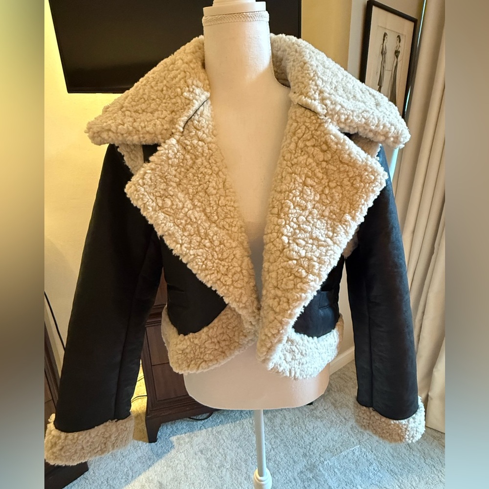 dh NEW YORK Black and Cream Teddy Jacket